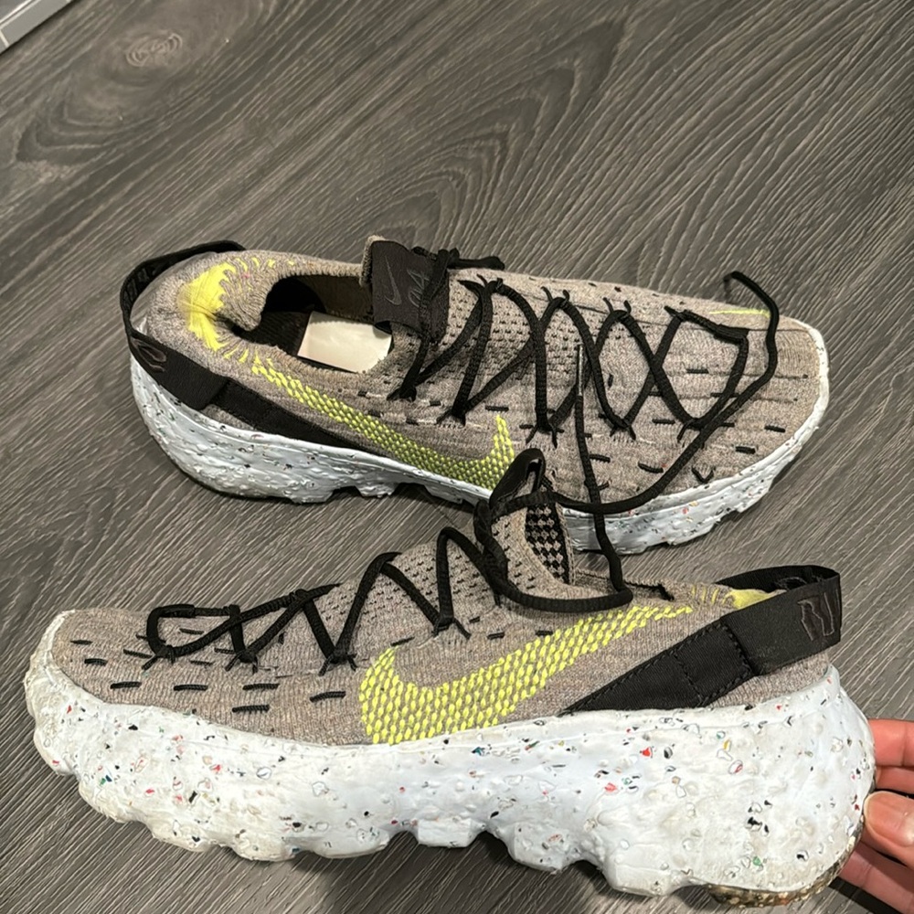Nike shoes